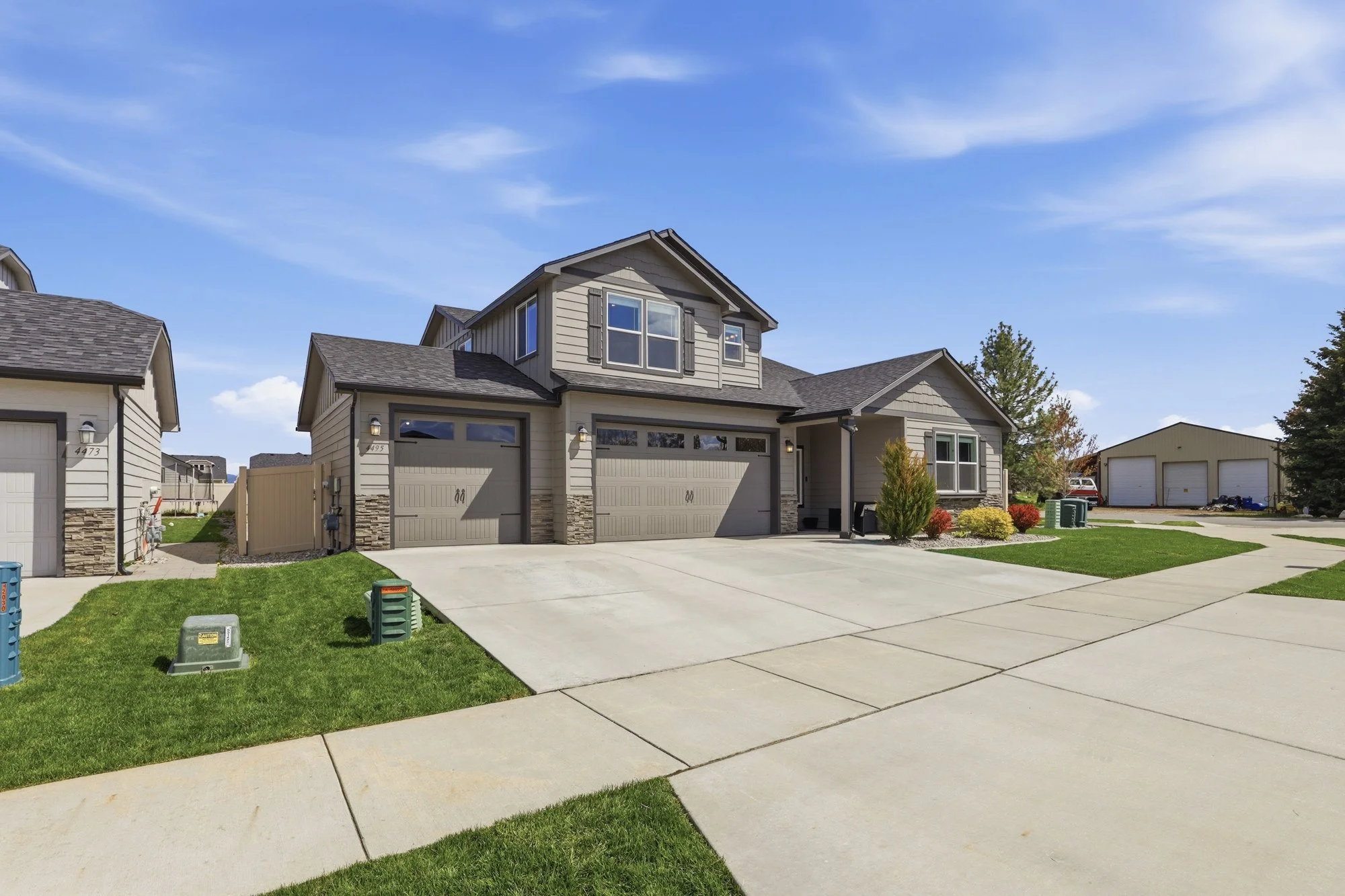 50_ 4495 may ella loop.jpg