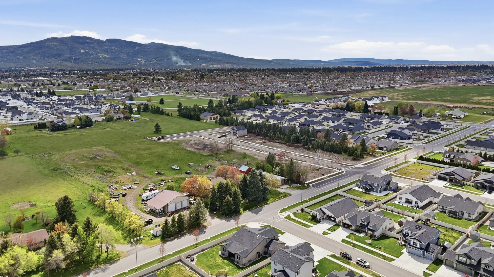 58_4495 may ella loop.jpg