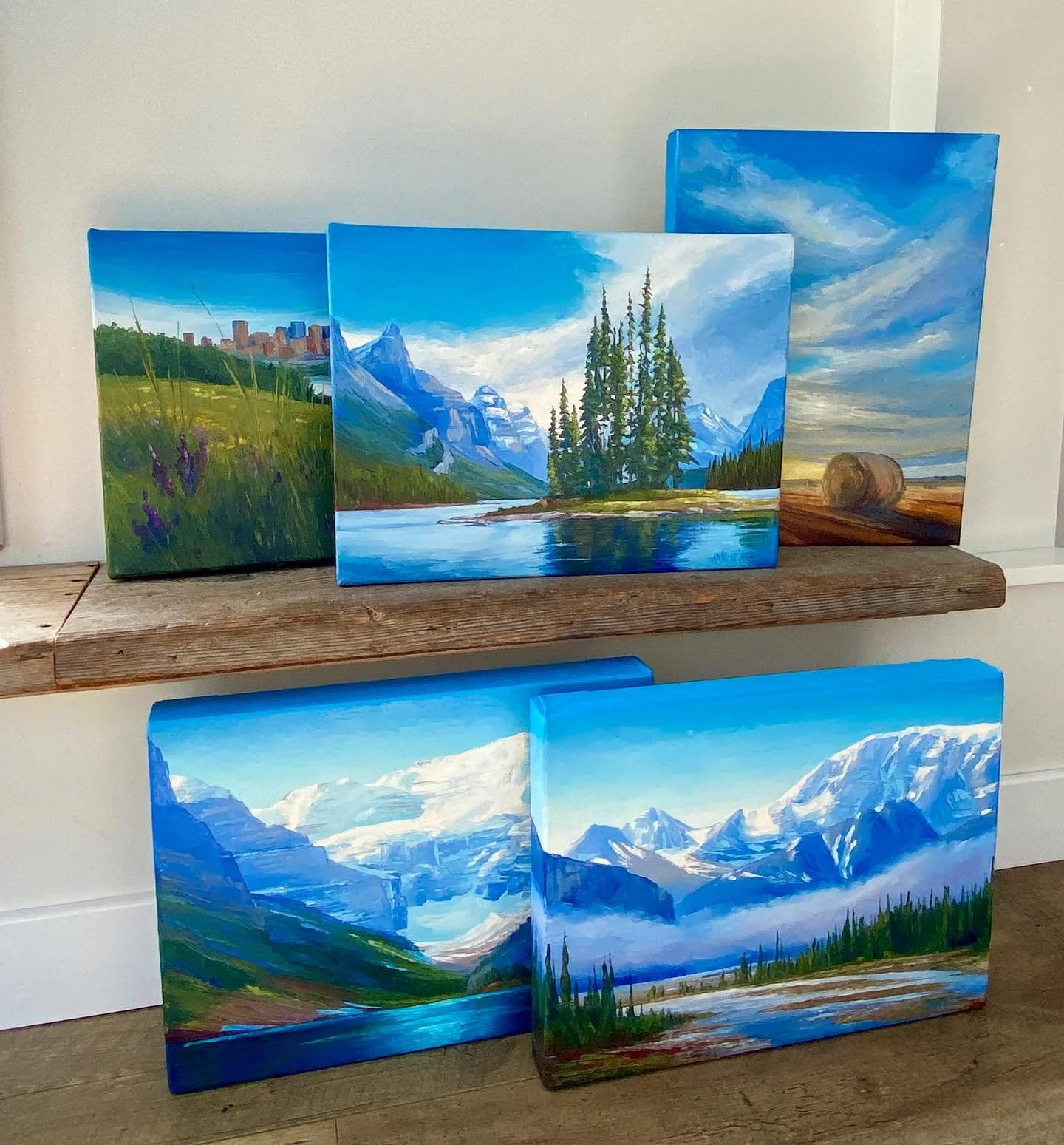 A collection of commissions ready to be delivered. It’s a mix of Alberta landscapes for a local business. 
#annedejongart #alberta #malignelake #spiritisland #jasper #banff