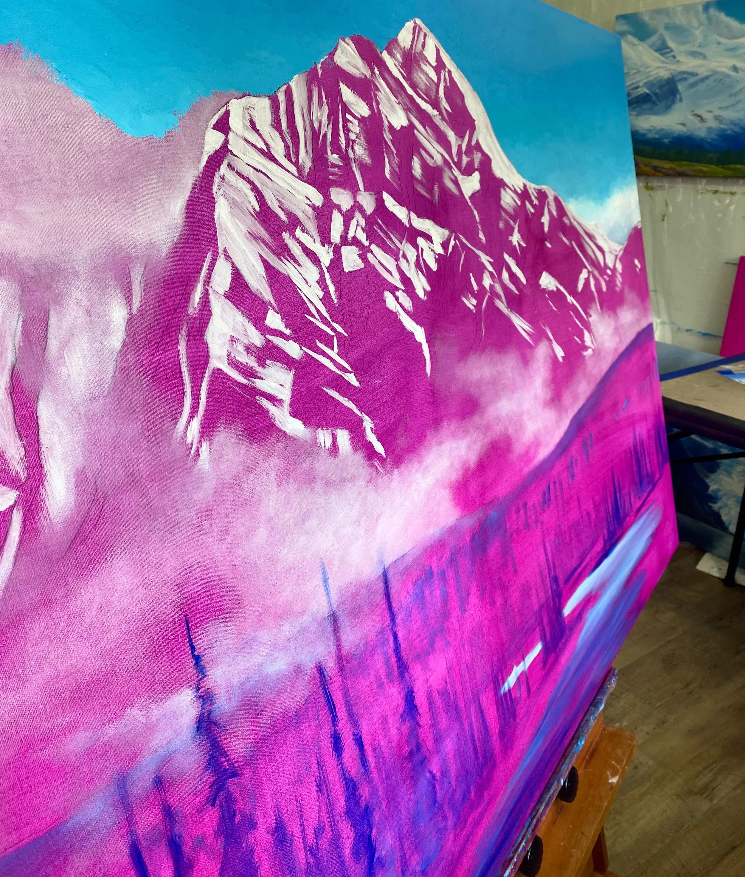 Something big in the works! Here are a few process shots of a 40x60 painting I&rsquo;m working on. I used to be so intimidated by large canvases, but I really enjoy working at this size now. 

#annedejongart #jaspernationalpark #pyramidmountain #cana