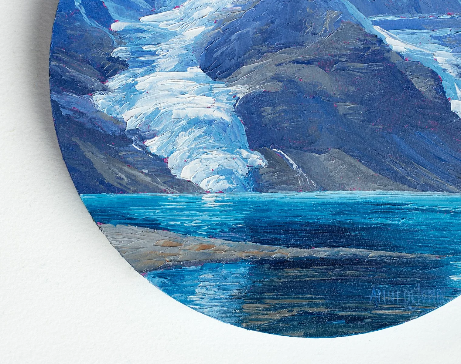 Berg lake 8 round details web.jpg