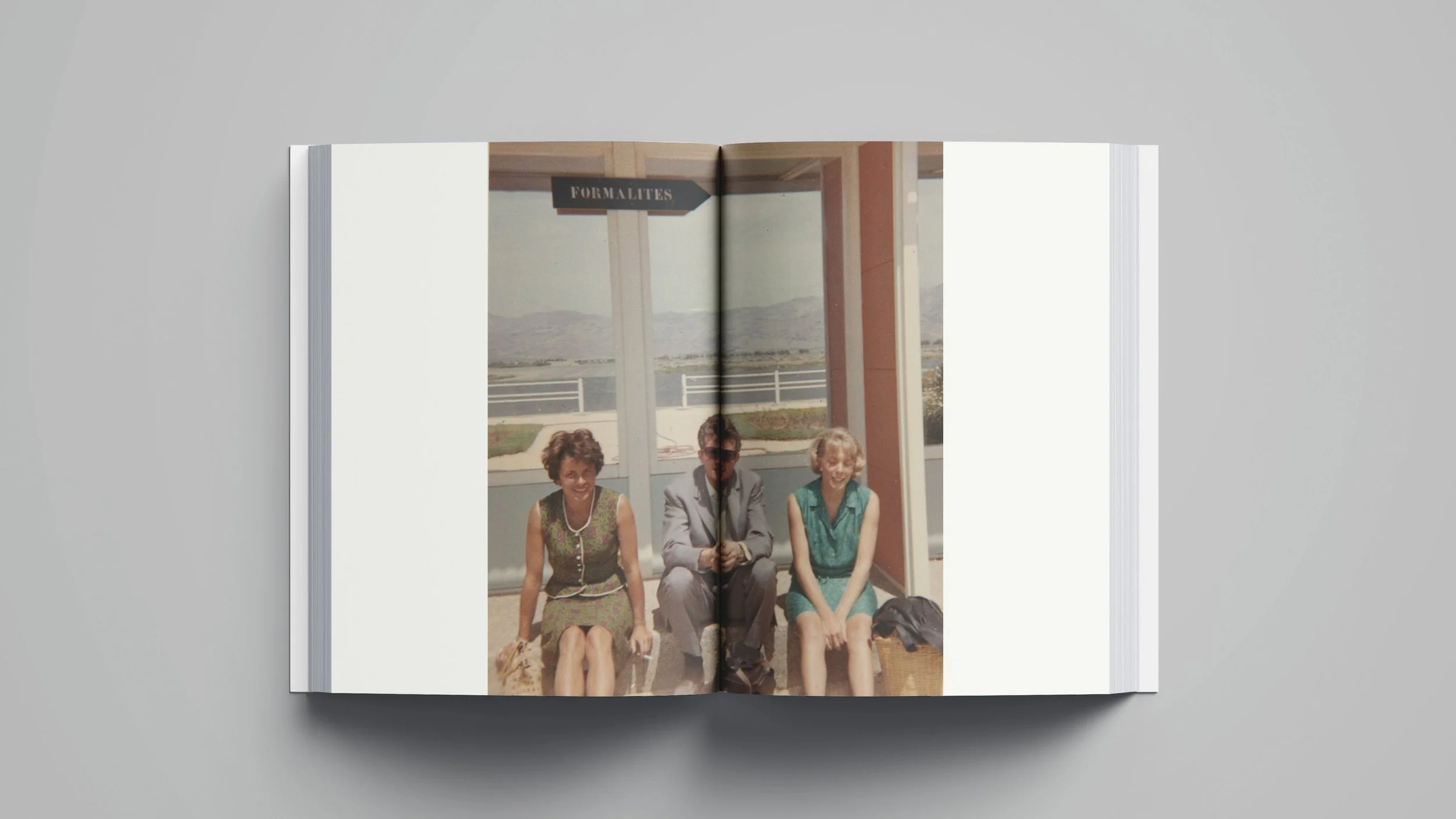 MAN_BOOK_005.jpg