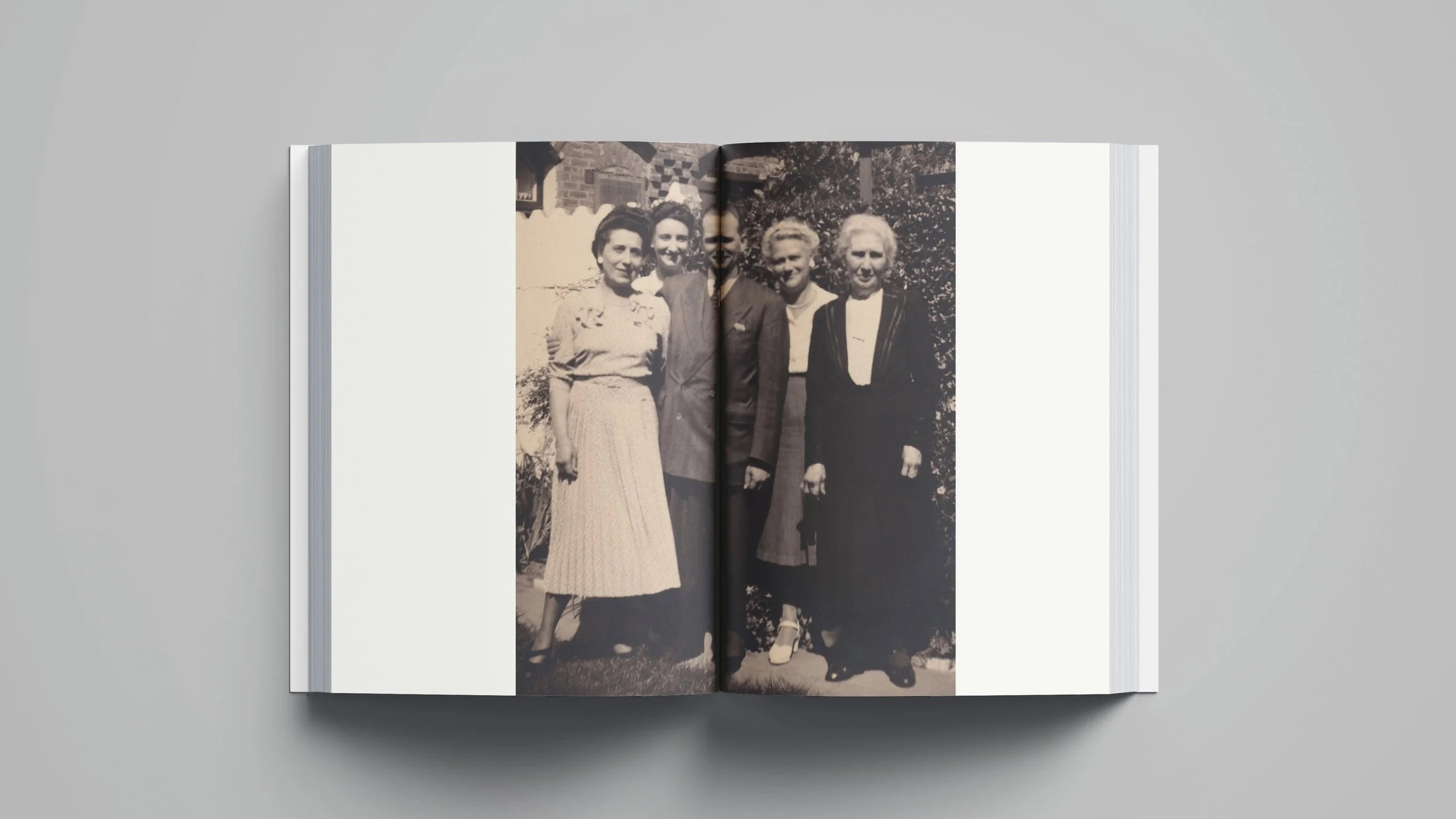 MAN_BOOK_030.jpg