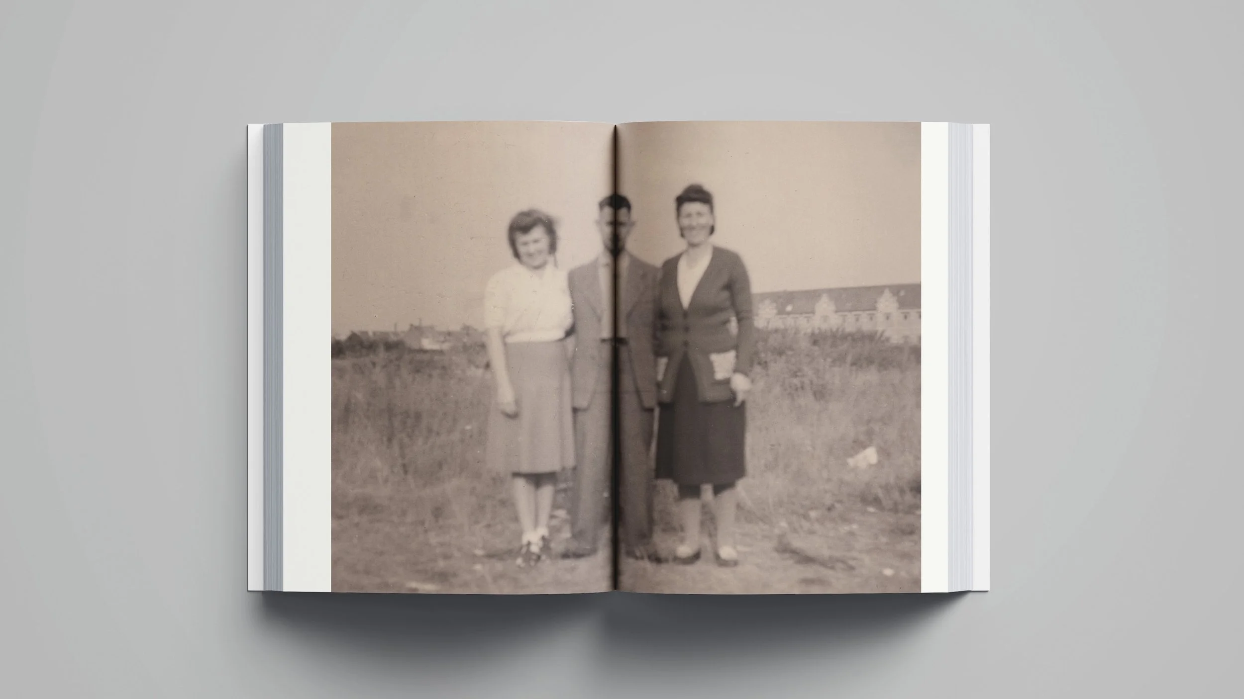 MAN_BOOK_009.jpg