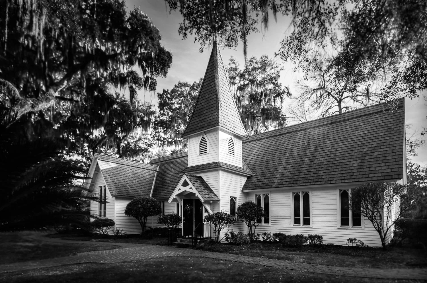 St. Simons_B&W-1.jpg