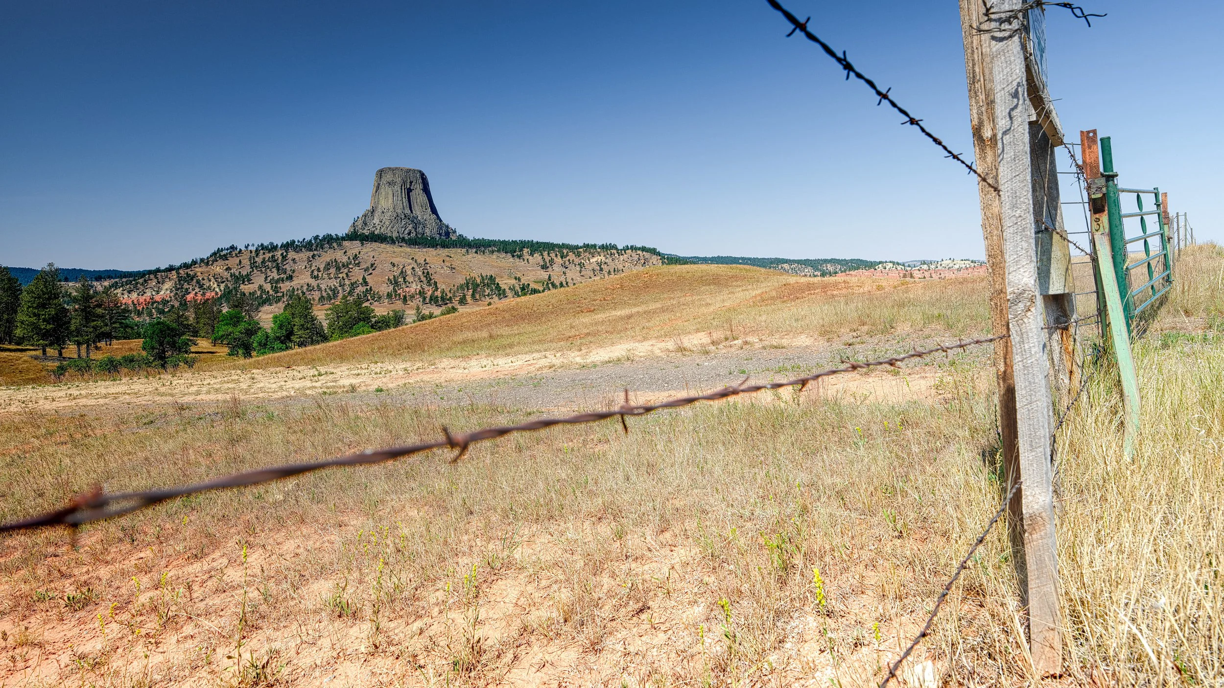 Devils Tower Fence.jpg