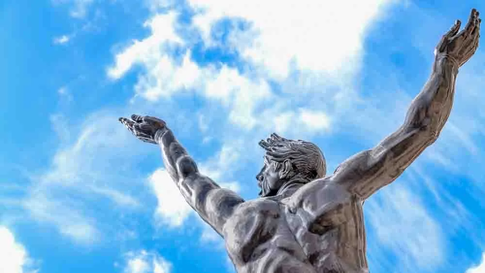 Normandy Statue.jpg