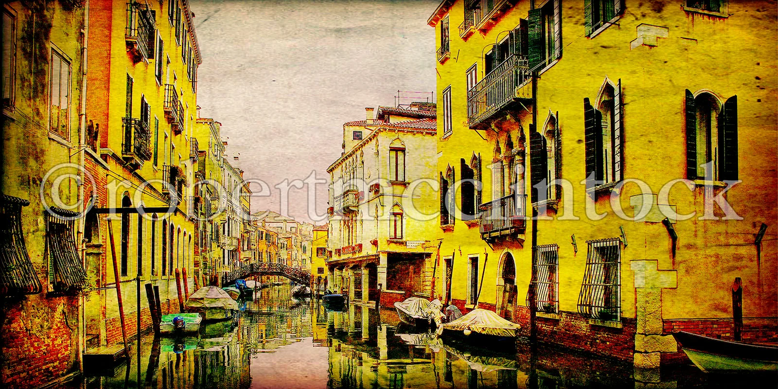 venice-barche-e-un-ponte.jpg