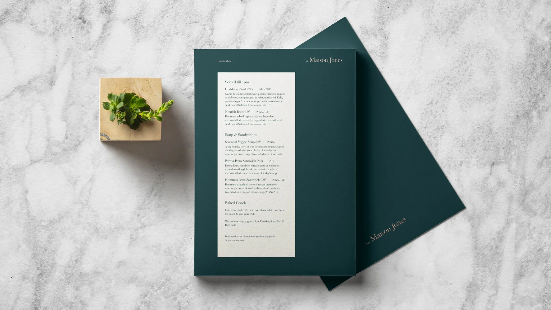 05-Lobo-Creative-La-Maison-Jones-Restaurant-branding-logo-design-case-study.jpg