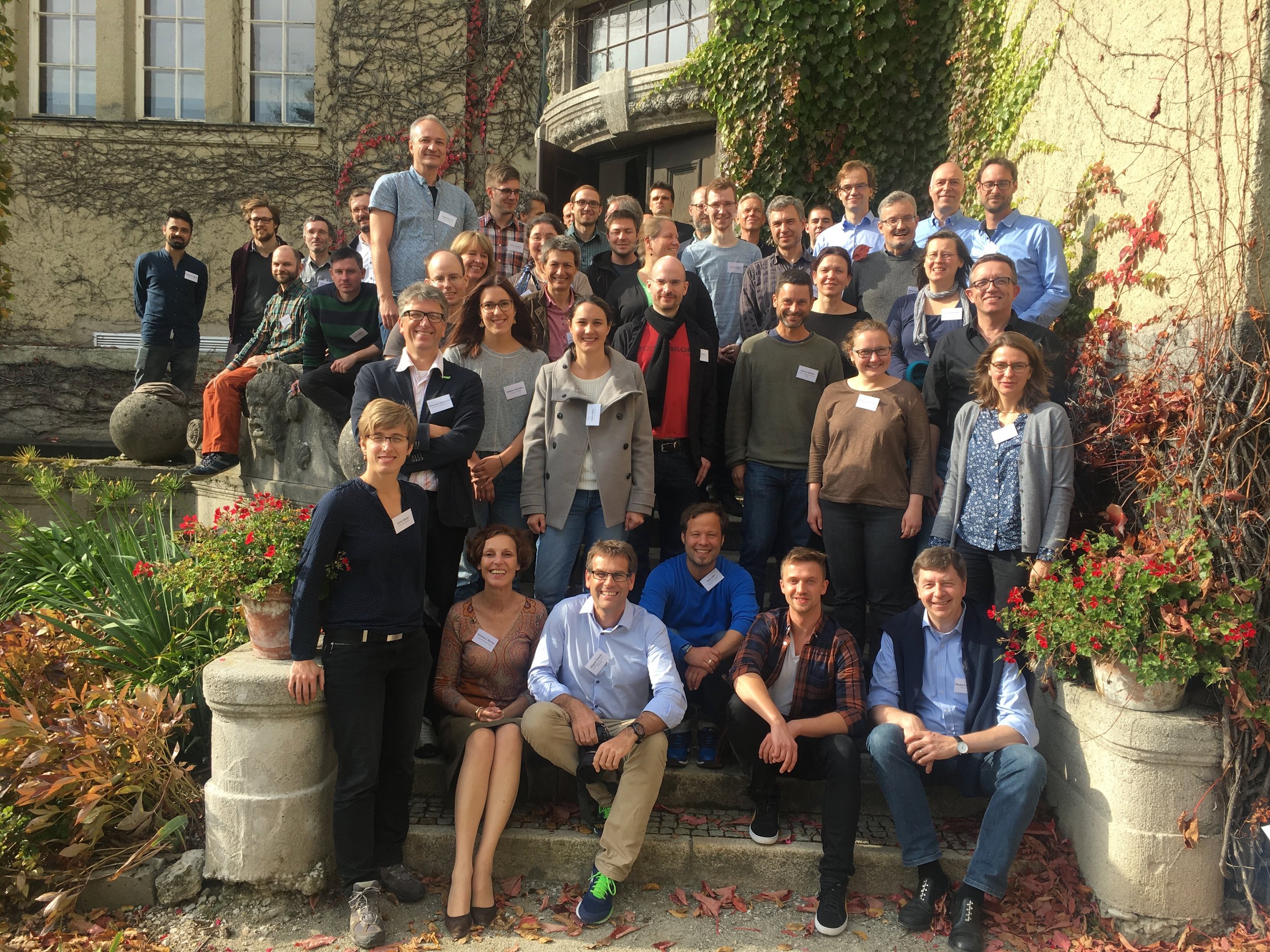 taxonomics_kickoff_20Oct2017_group_photo.jpg