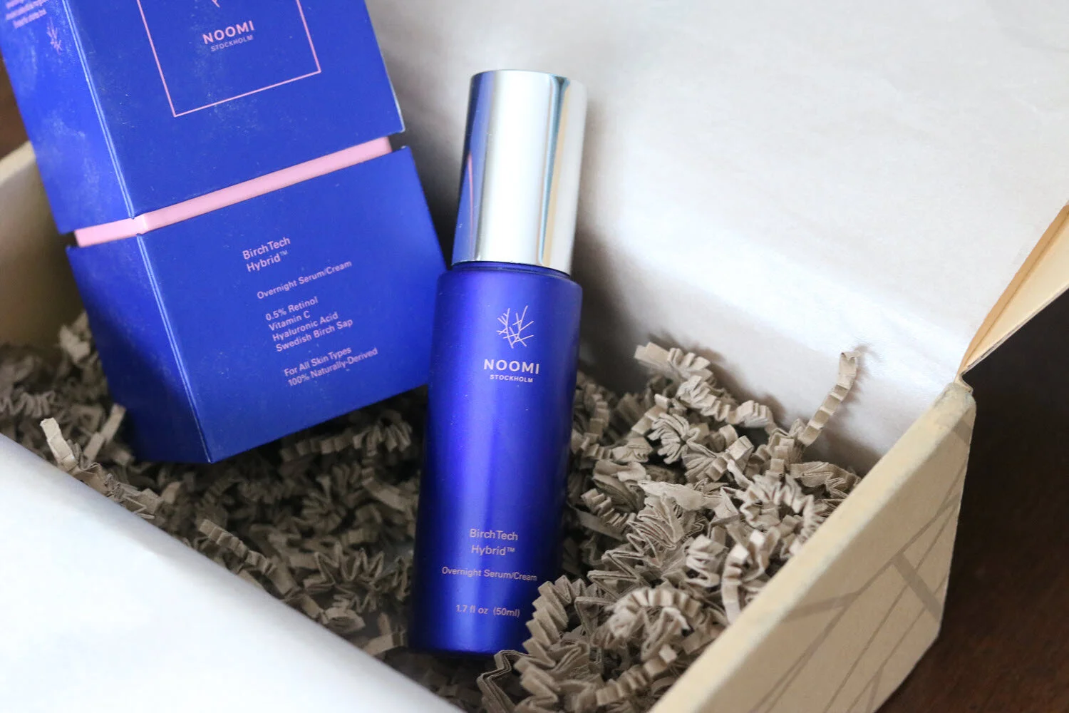 Noomi Serum Cream from Stockholm