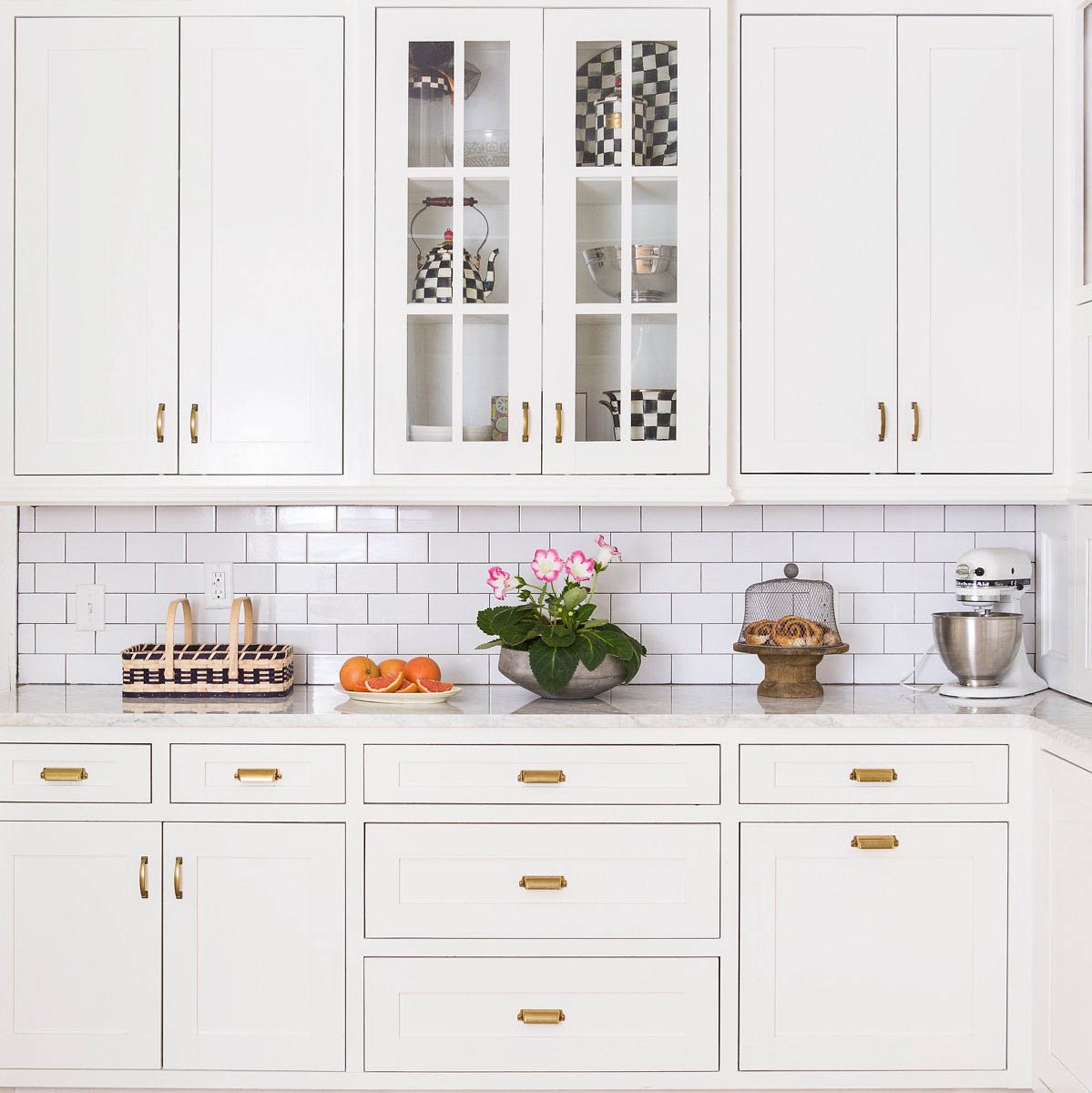 Building a Gut-Friendly Kitchen: Essentials Every Woman Should Have