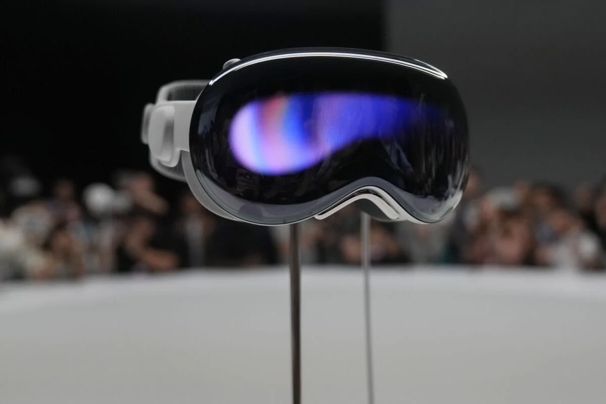 A Vision (Pro) of the Industrial XR Future
