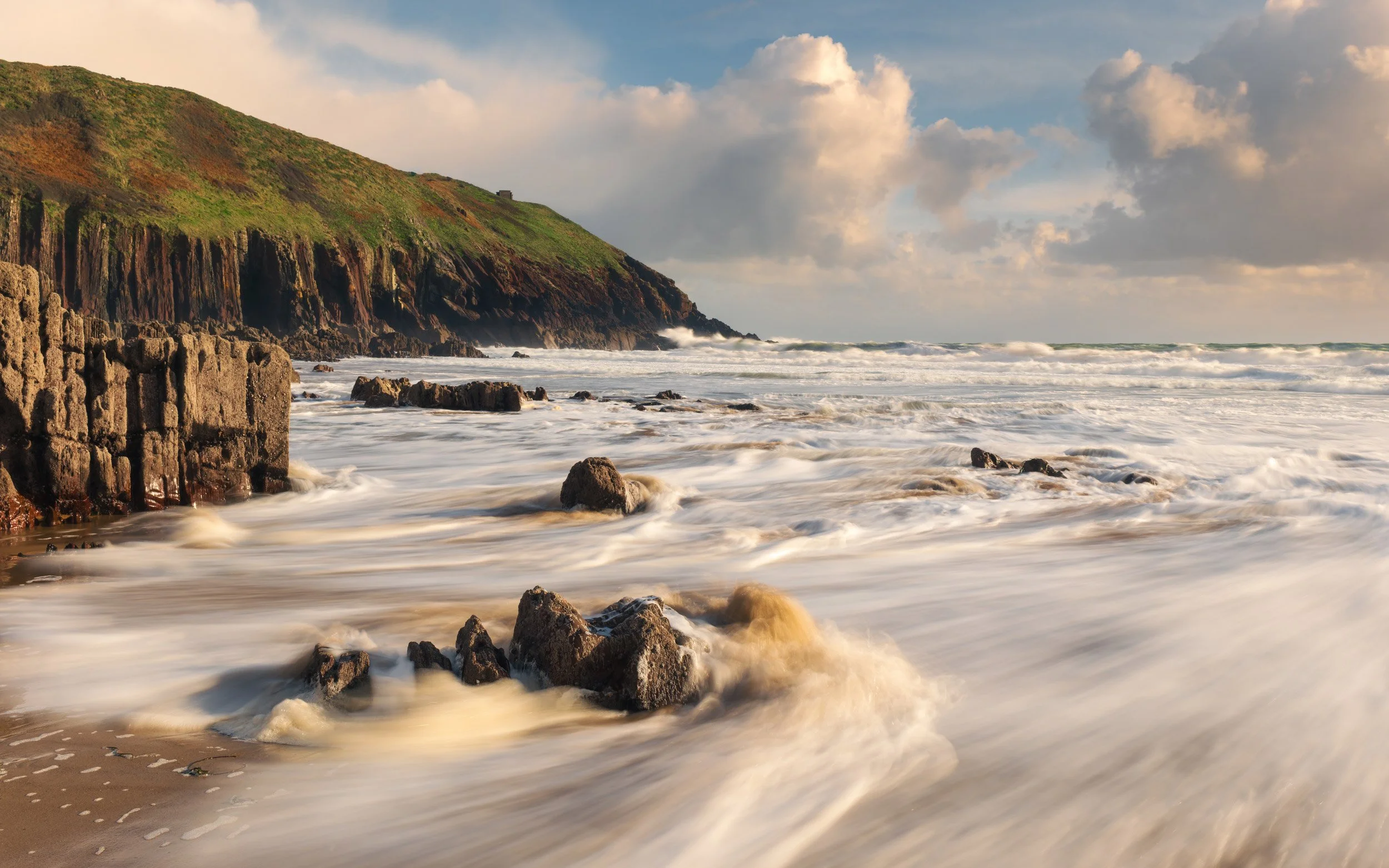 ian-worth-seascapes-0-1.jpg