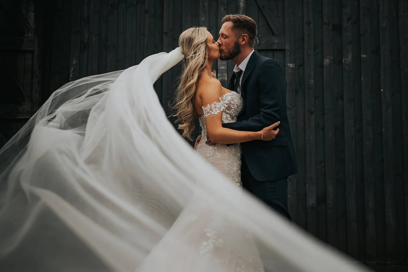 Amber & Craig -522_websize.jpg