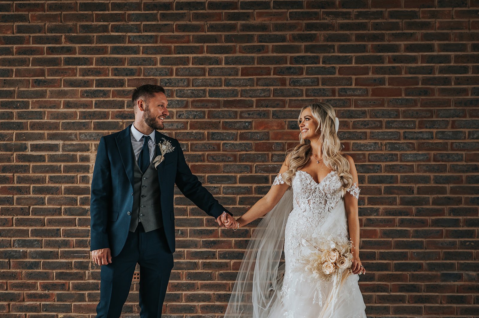 Amber & Craig -380_websize.jpg