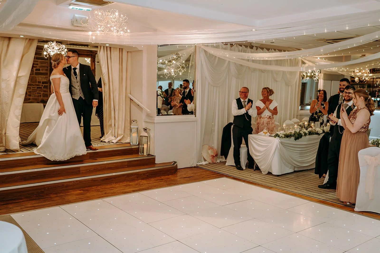 Laura & Scott -472_websize.jpg