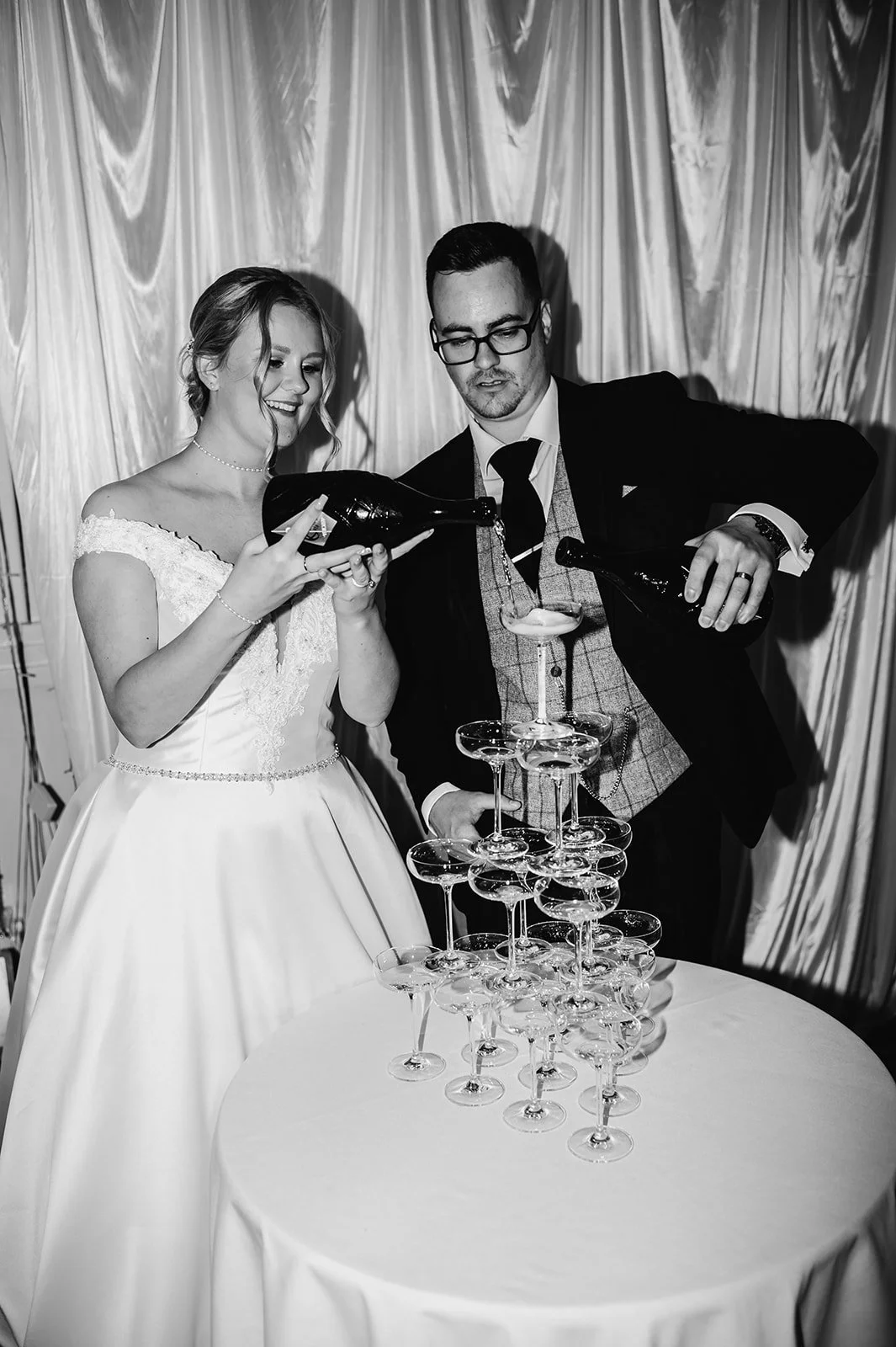 Laura & Scott -483_websize.jpg