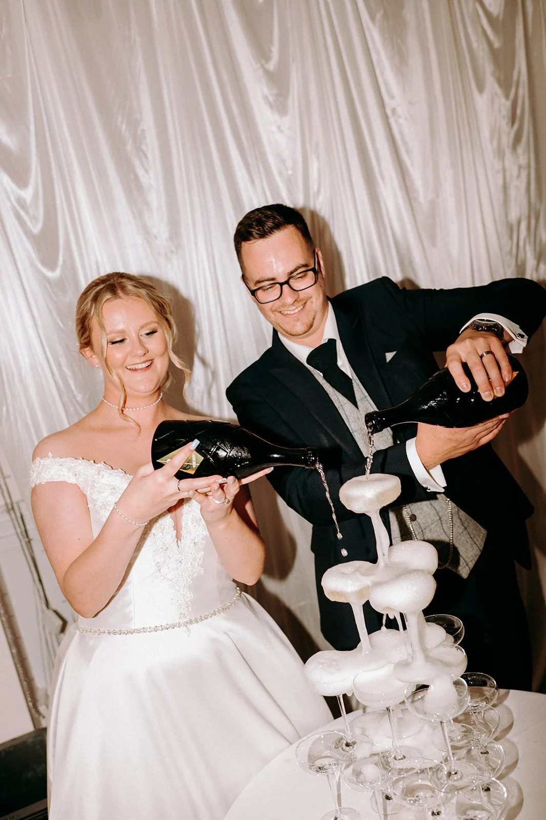 Laura & Scott -493_websize.jpg