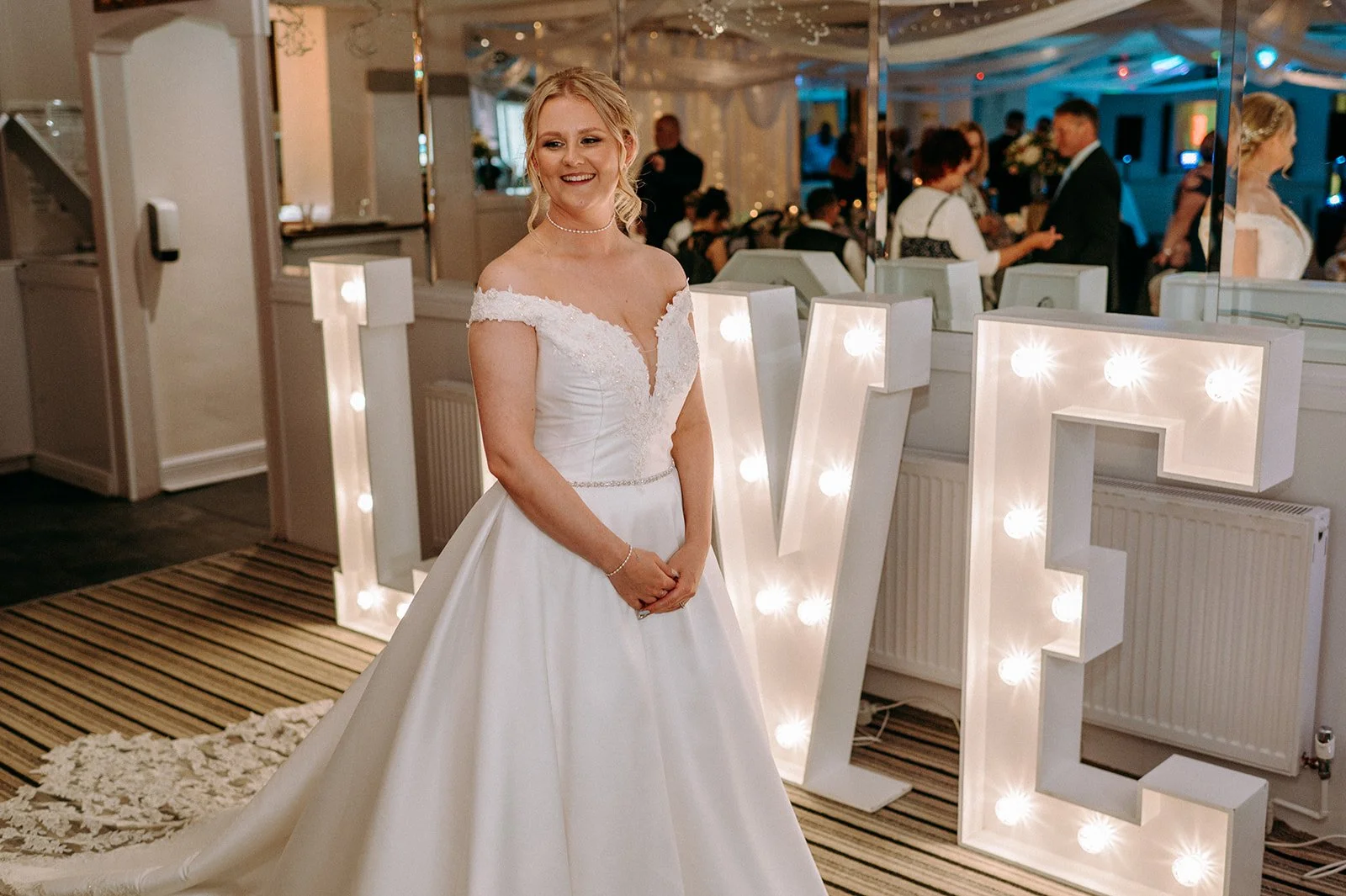 Laura & Scott -575_websize.jpg