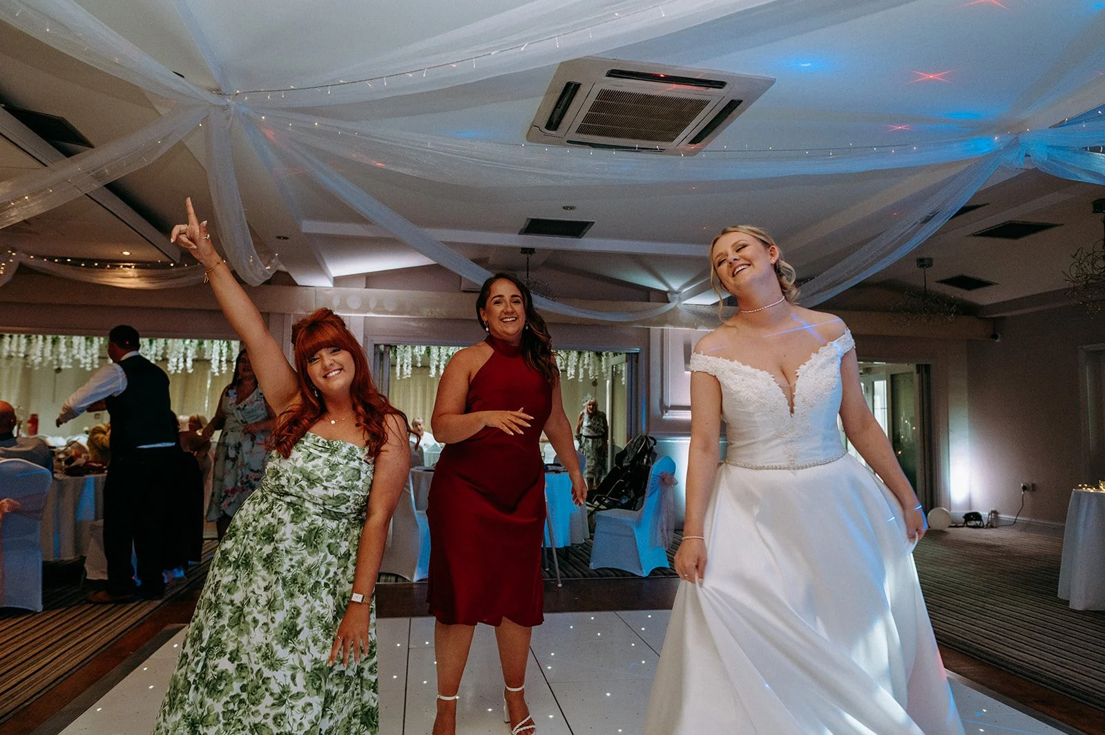Laura & Scott -610_websize.jpg