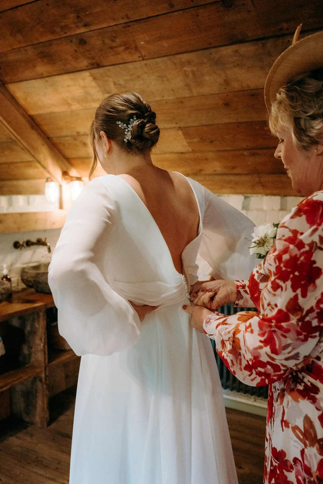 Holly & Ben Wedding Day-210_websize.jpg
