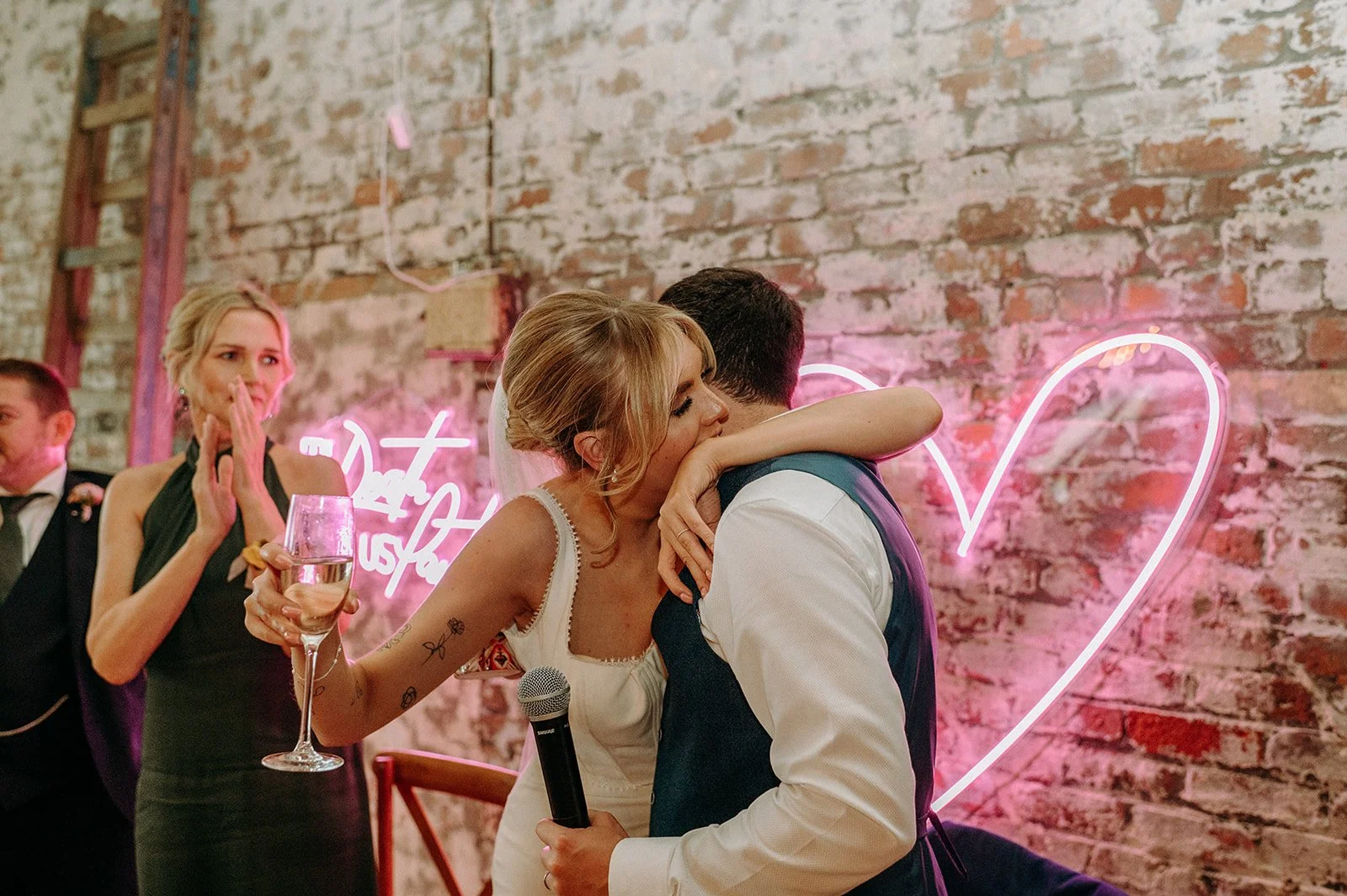 Hannah & James -470_websize.jpg