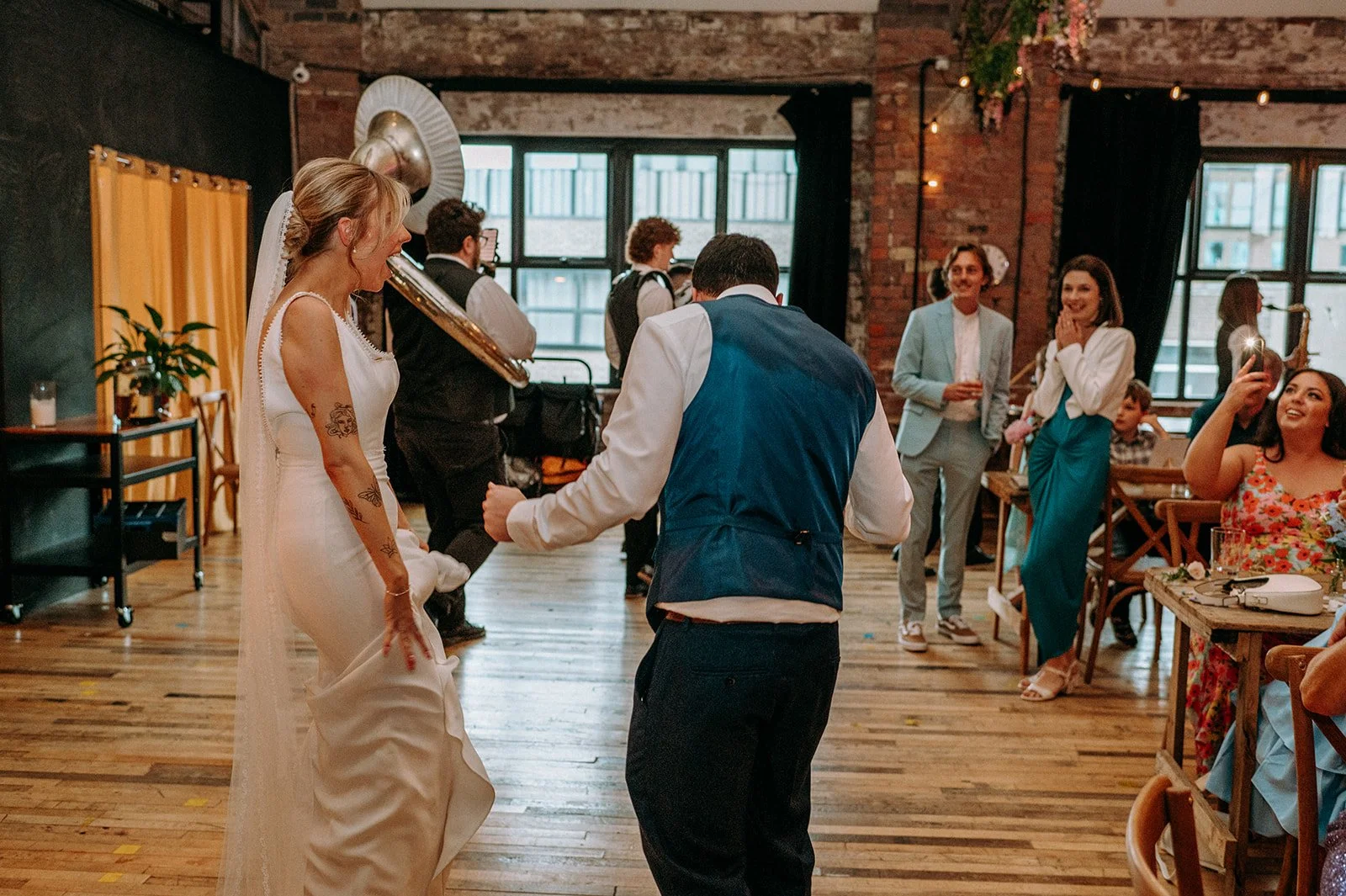 Hannah & James -491_websize.jpg