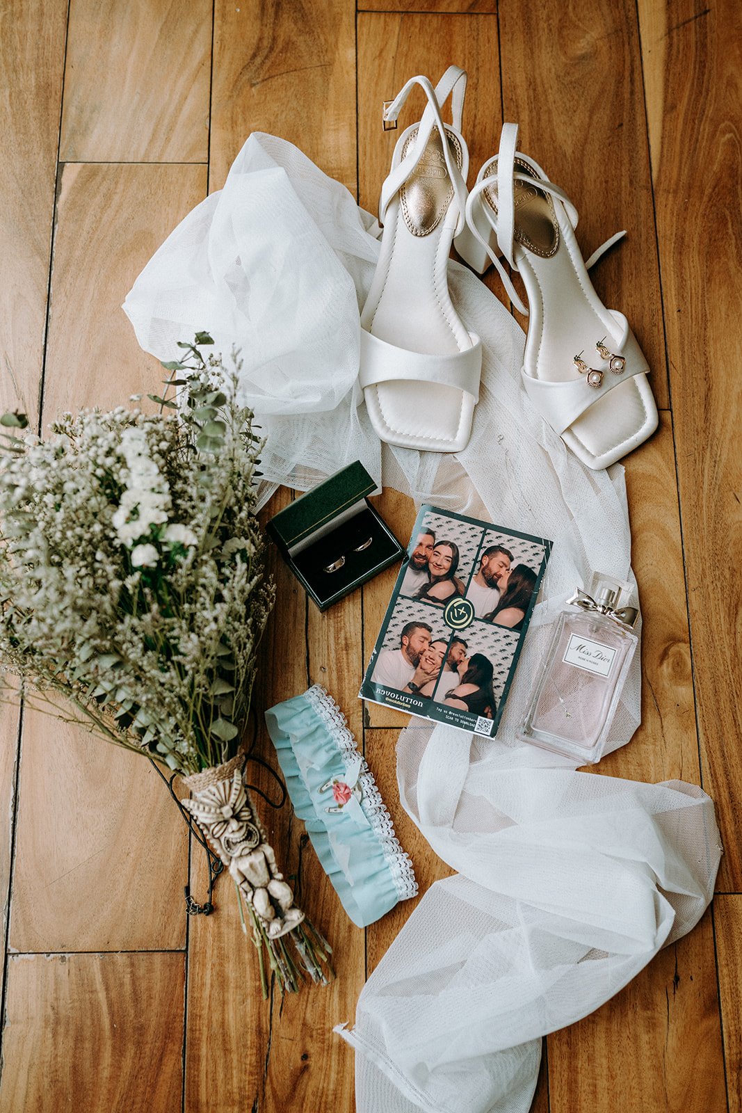 Bride & Groom Prep -28_websize.jpg