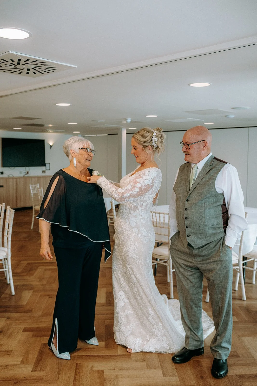 J&J Wedding Day -622_websize.jpg