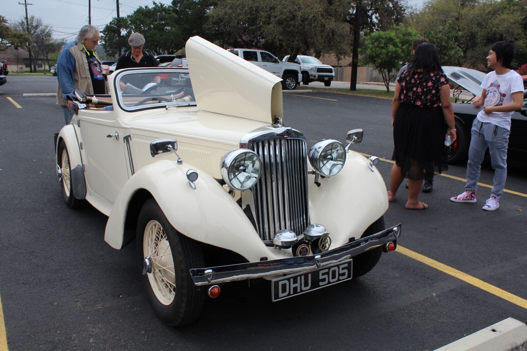 Cars and Coffee3-18c.jpg