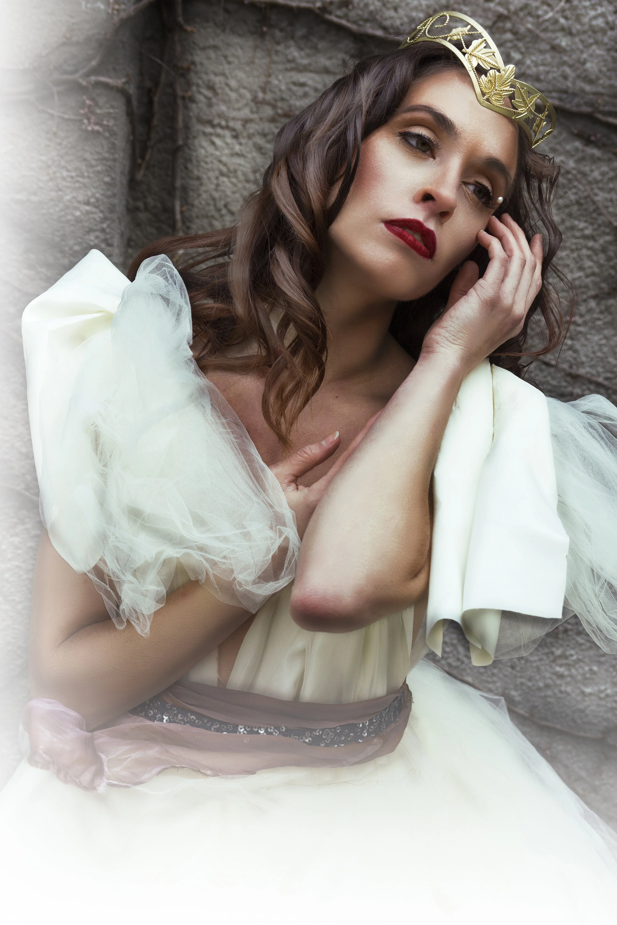 PhotogMUARocioMirelisModelAmandaGouveiaDesignerLaurenBander1.jpg