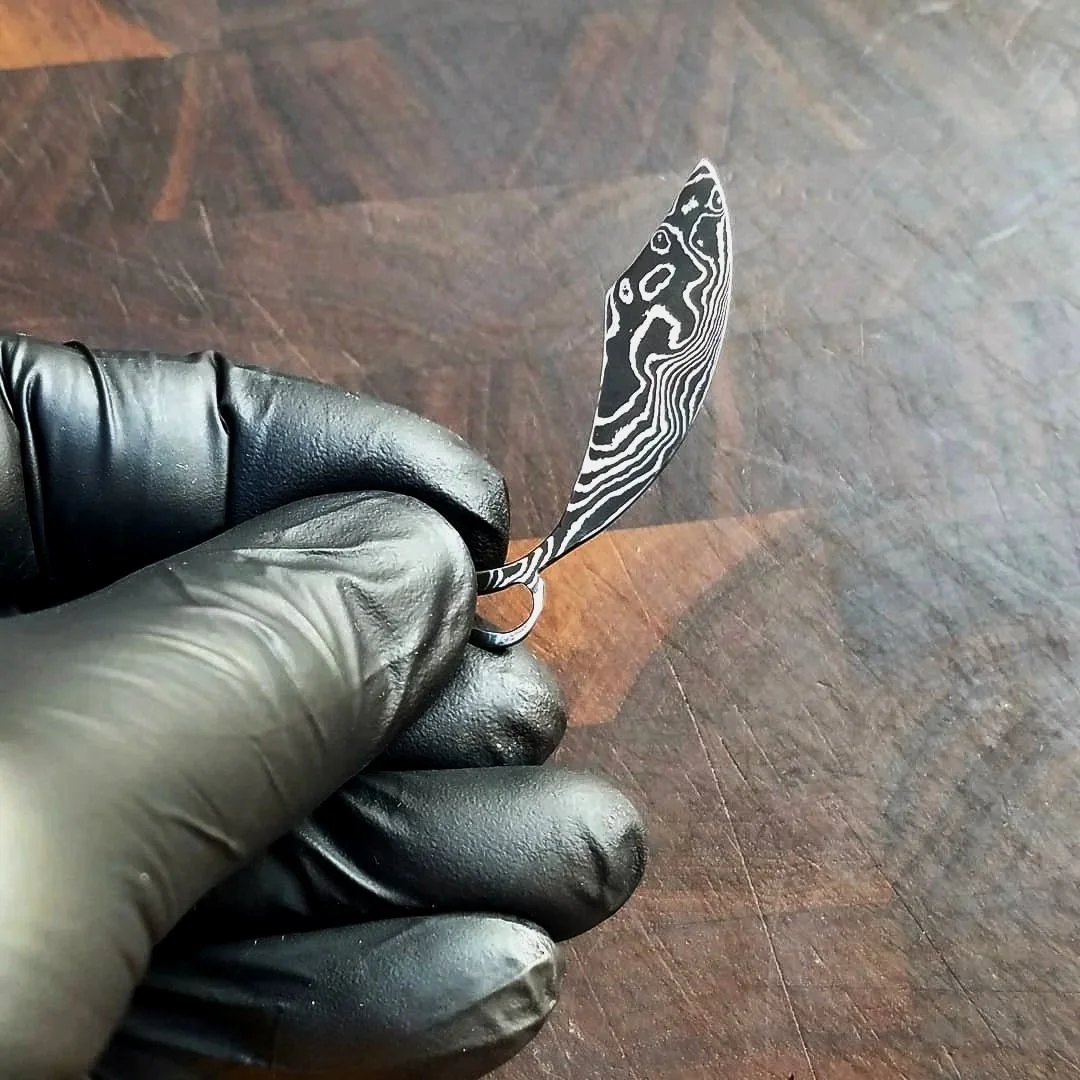 Sea Rose mini pirate sword