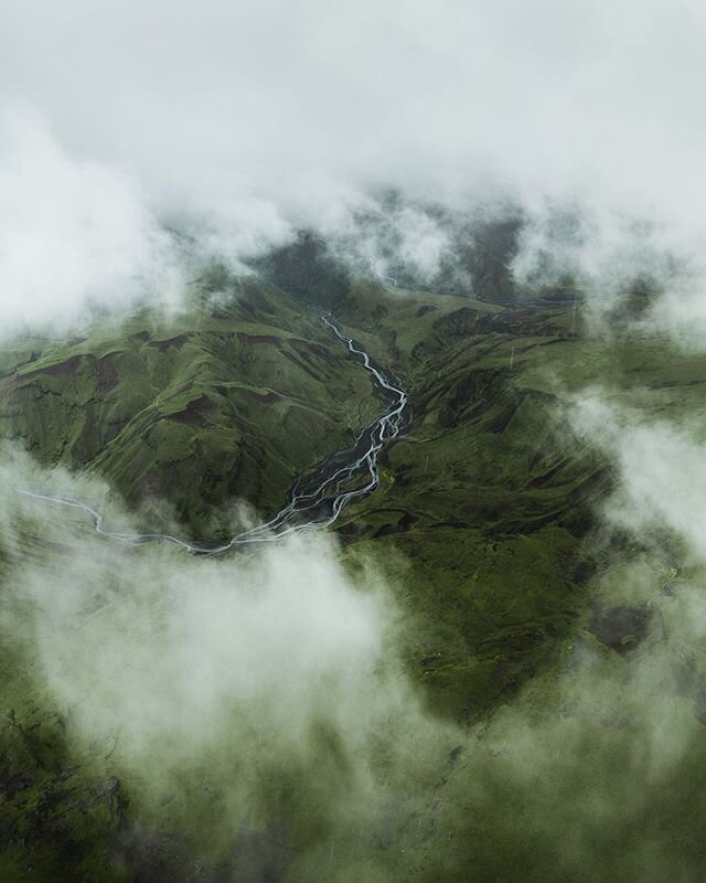 Peek into summer greens. #Hellofrom #iceland #green #nature #adventure #outdoors