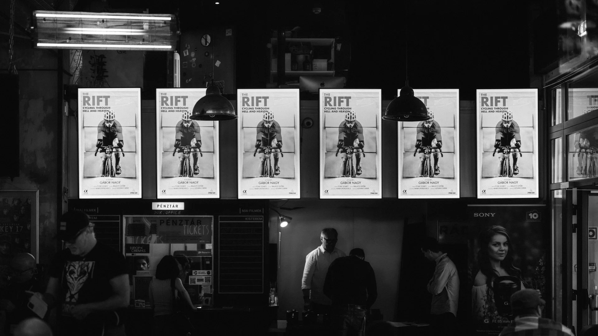 rift-gravel-race-iceland-cycling-documentary-film-cinema-screening-budapest-4.jpg