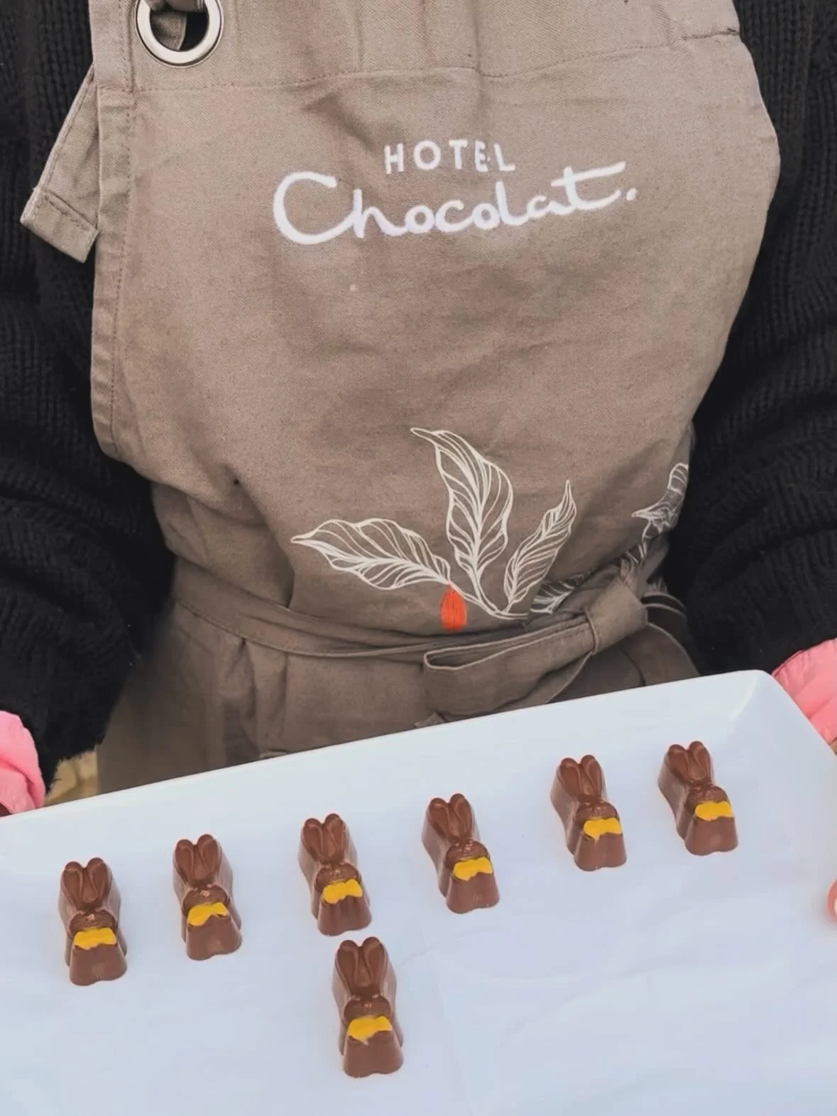 Chocolate walk! 🍫💝

We had a very successful FIRST FRIDAY event yesterday: featuring live musicians, chocolate goodies, after hours shopping, and more! 

Don&rsquo;t miss our next First Friday ⭐️JUNE 5TH⭐️

We can&rsquo;t wait to see you there!

#w