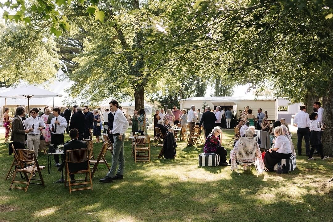 Aperitivo hour beneath the pin oaks 🍊 one of our favourite times of the day, a relaxed window between the formalities when your guests can graze on delicious roaming canap&eacute;s &amp; enjoy a spritz in the sunshine, while you unhurriedly meander 