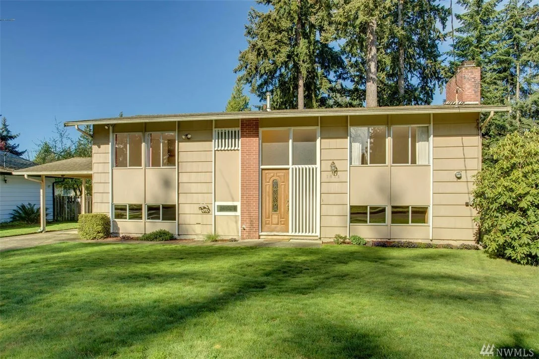 $780,000 Residence in Bellevue