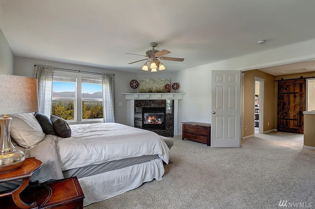 $695,000 Residence in Snoqualmie