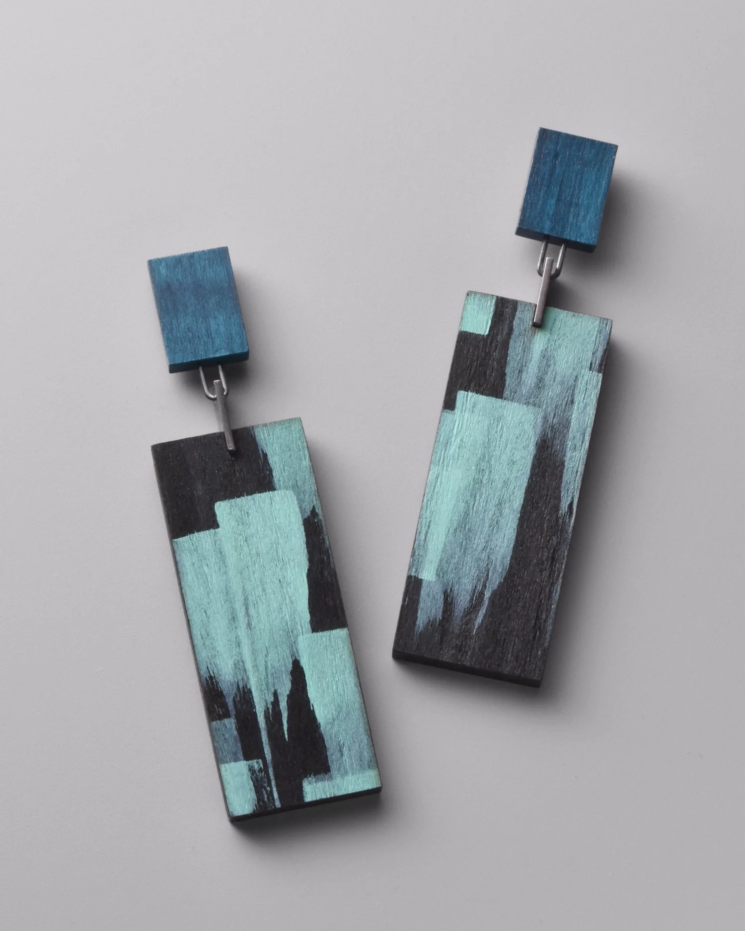 Blue Swipe Earrings.jpeg