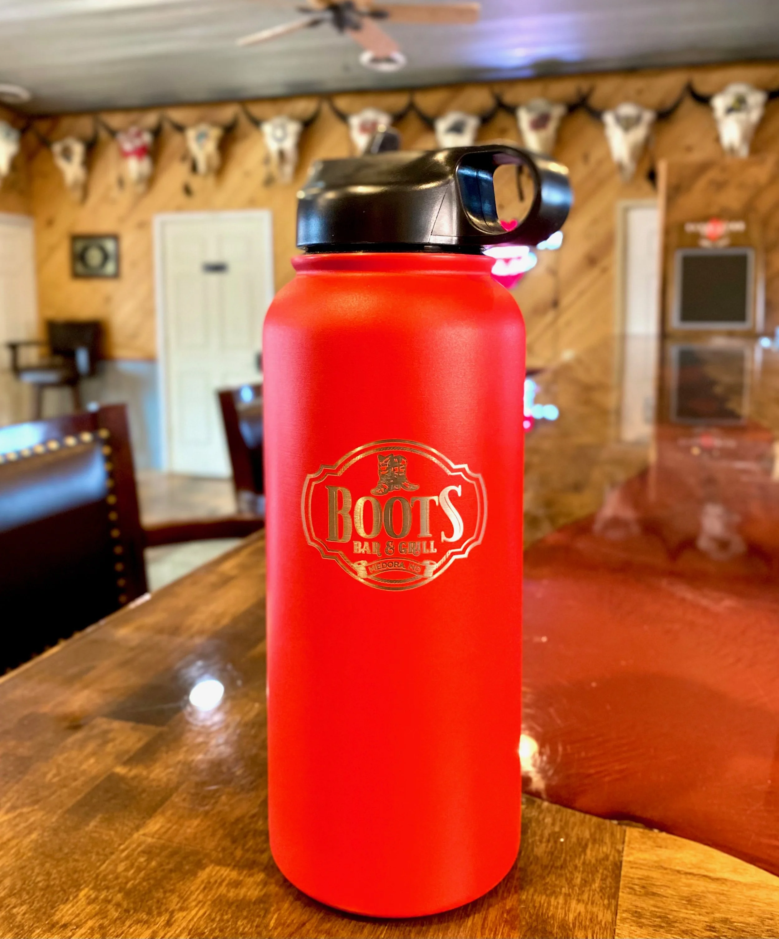 Laser Engraved Hydro Water Bottle - Red.jpeg