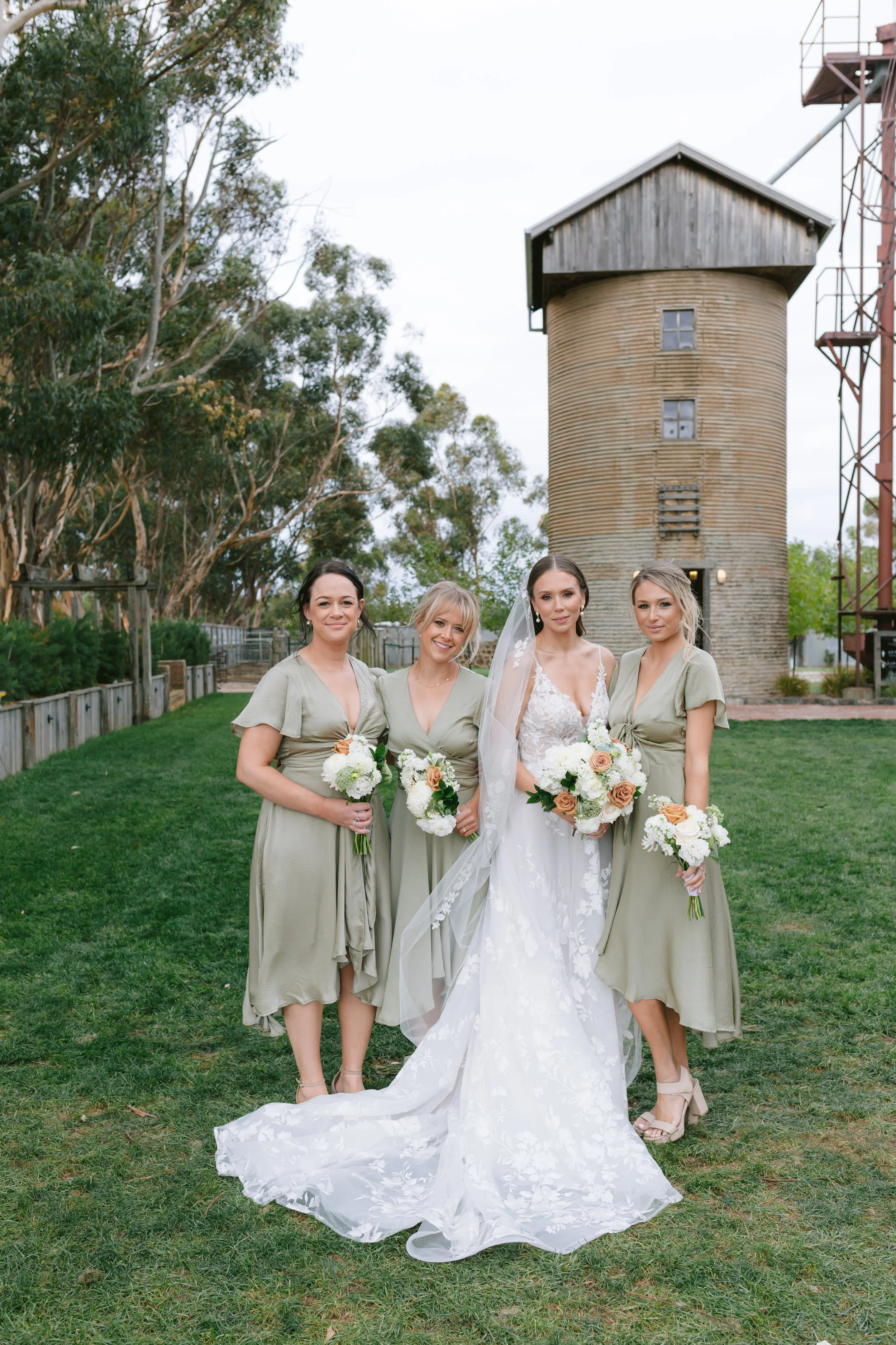 2022.04.01-D&J-BridalPortraits-51.jpg