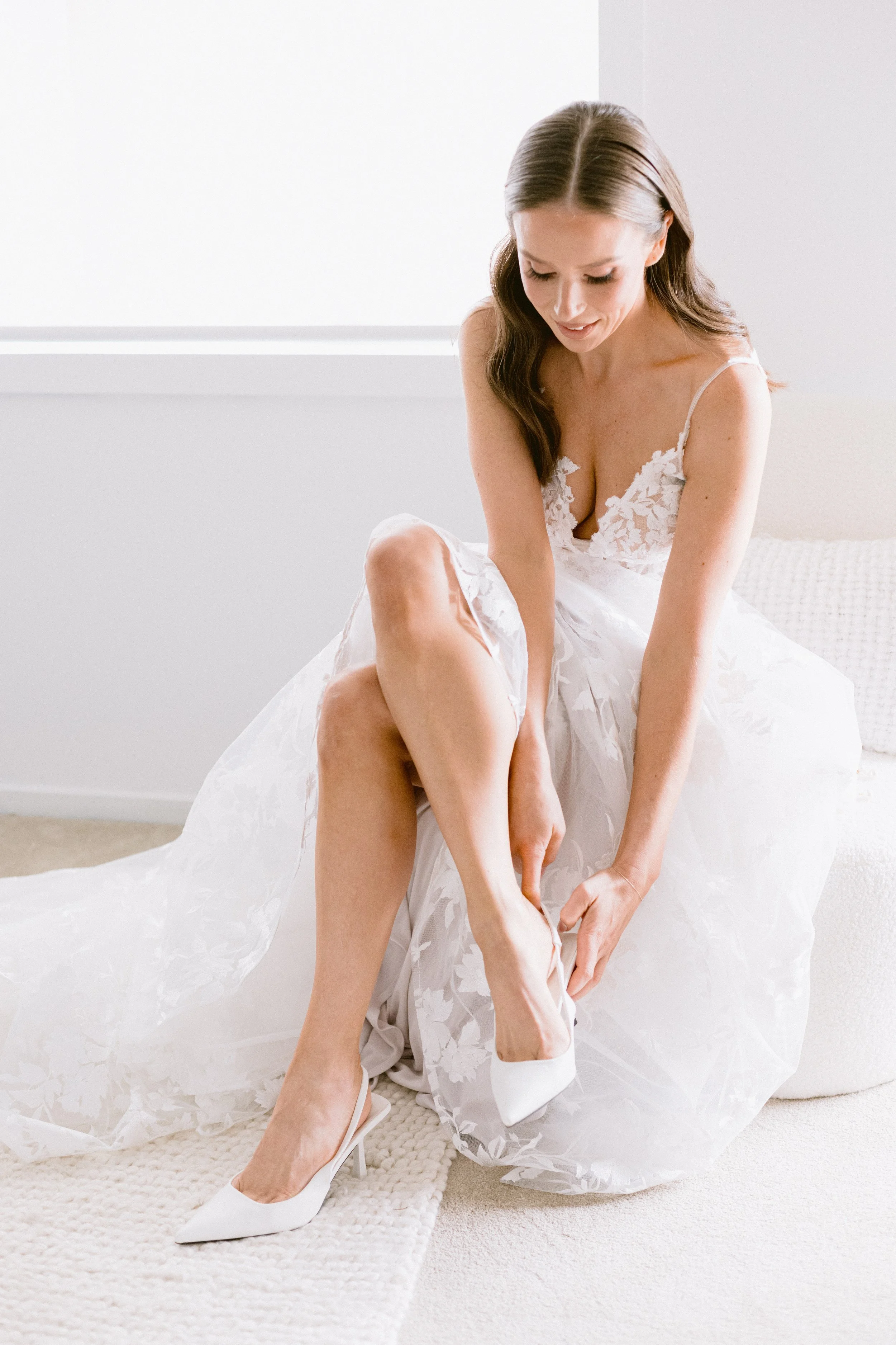 2022.04.01-D&J-BridalPrep-52.jpg
