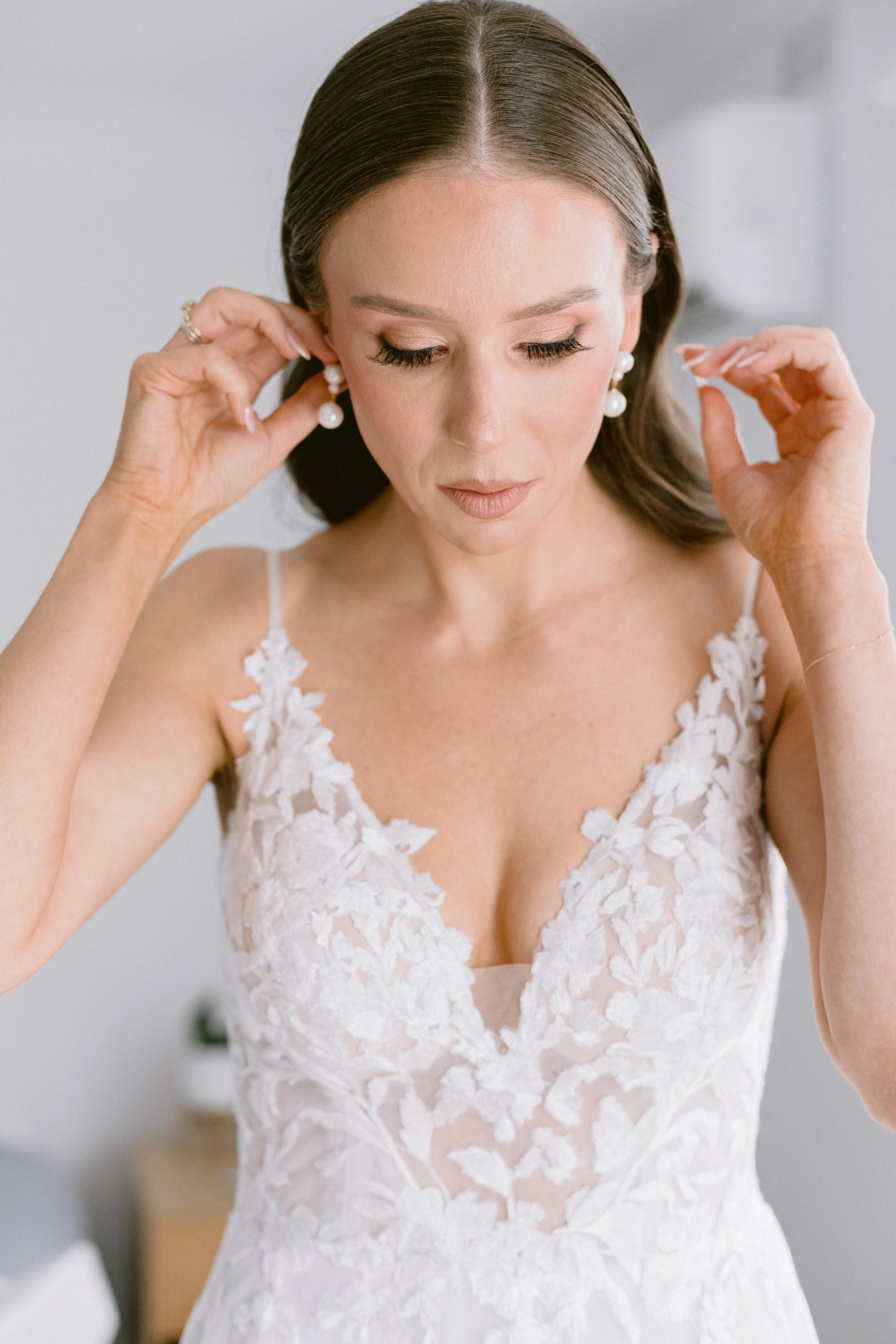 2022.04.01-D&J-BridalPrep-63.jpg