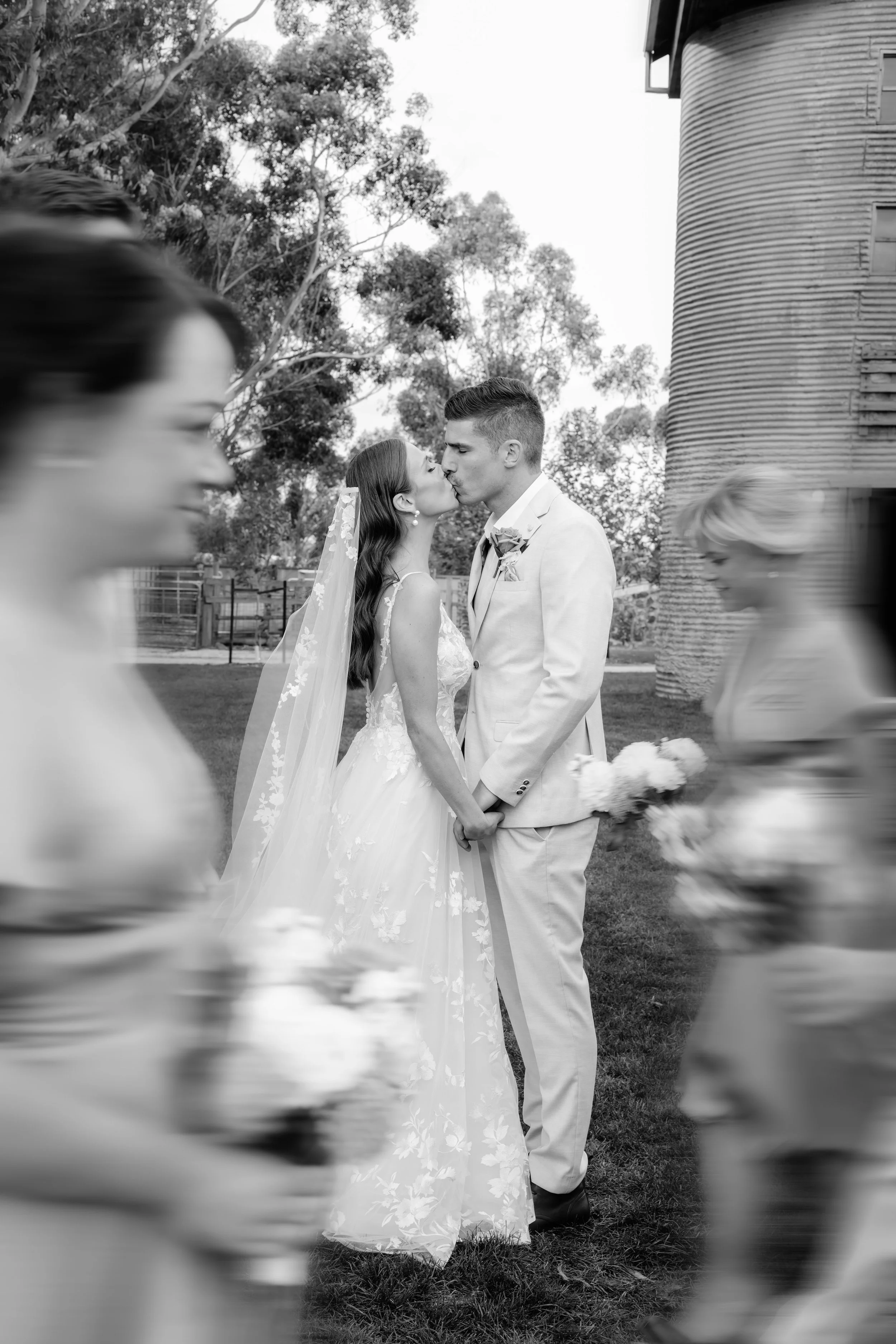 2022.04.01-D&J-BridalPortraits-41.jpg