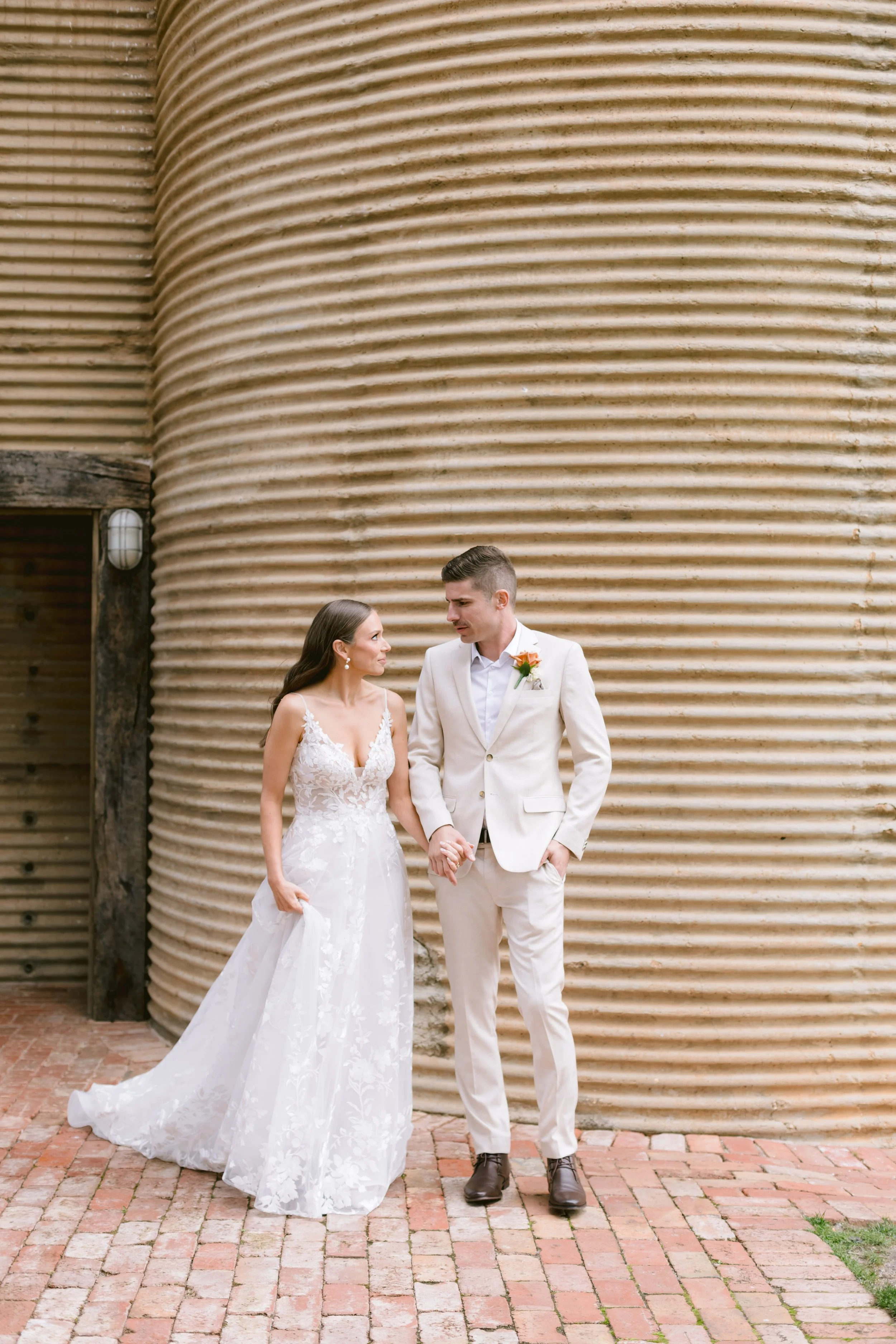 2022.04.01-D&J-BridalPortraits-133.jpg