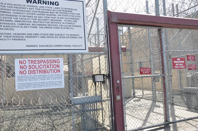 Otay Detention Center ( BBC World Service )