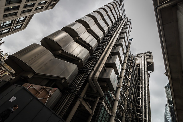 Lloyds Hi-Tech Architecture ( Andrew Moore )