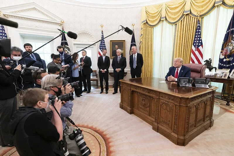 President Donald J. Trump meets with Gilead CEO Daniel O’Day Friday, May 1, 2020 ( The White House )