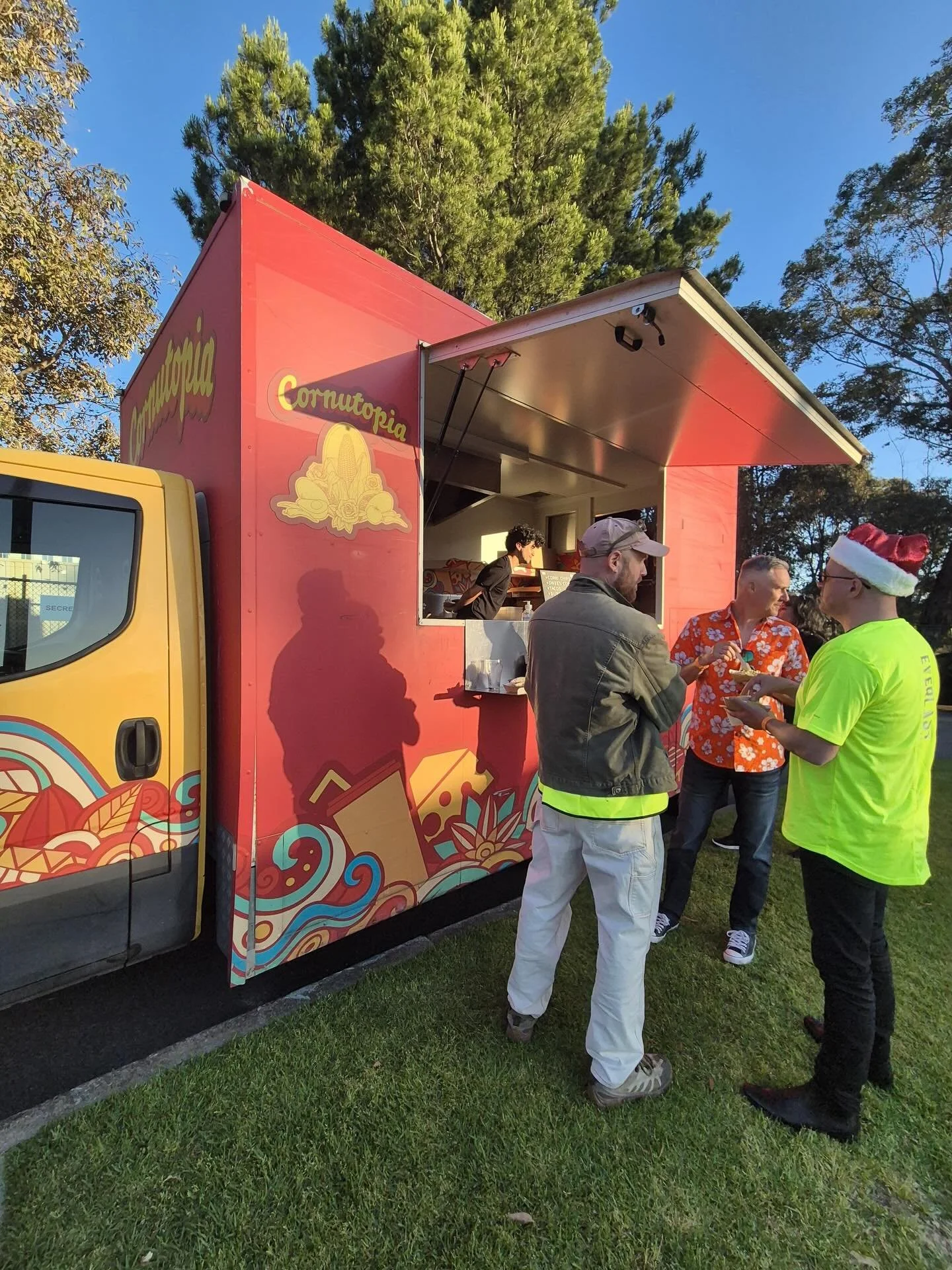 We love Christmas party season, nothing better than rolling up, cooking fresh tacos, and helping teams celebrate the year! Grateful to cater so many great events with so amazing people🌮✨

#christmasparty #christmascatering #mobilecatering #tacotruck